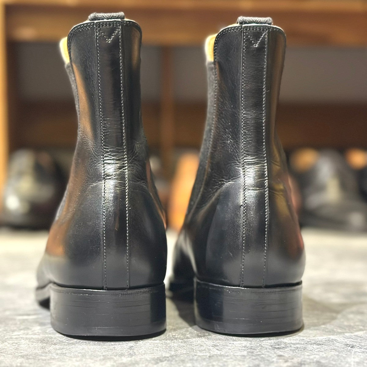 美品【J.M.WESTON】ジェイエムウエストン サイドゴア チェルシーブーツ カーフ 705 ブラック 7.5D 39ラスト
