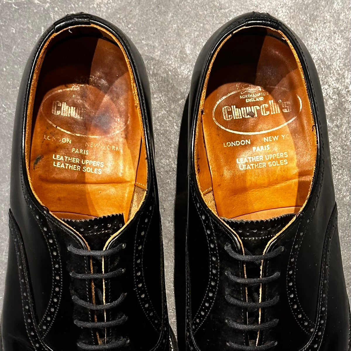 希少【Church's】チャーチ パンチドキャップトゥ WYE 3都市 ブックバインダーカーフ ブラック サイズUK75F 37ラスト