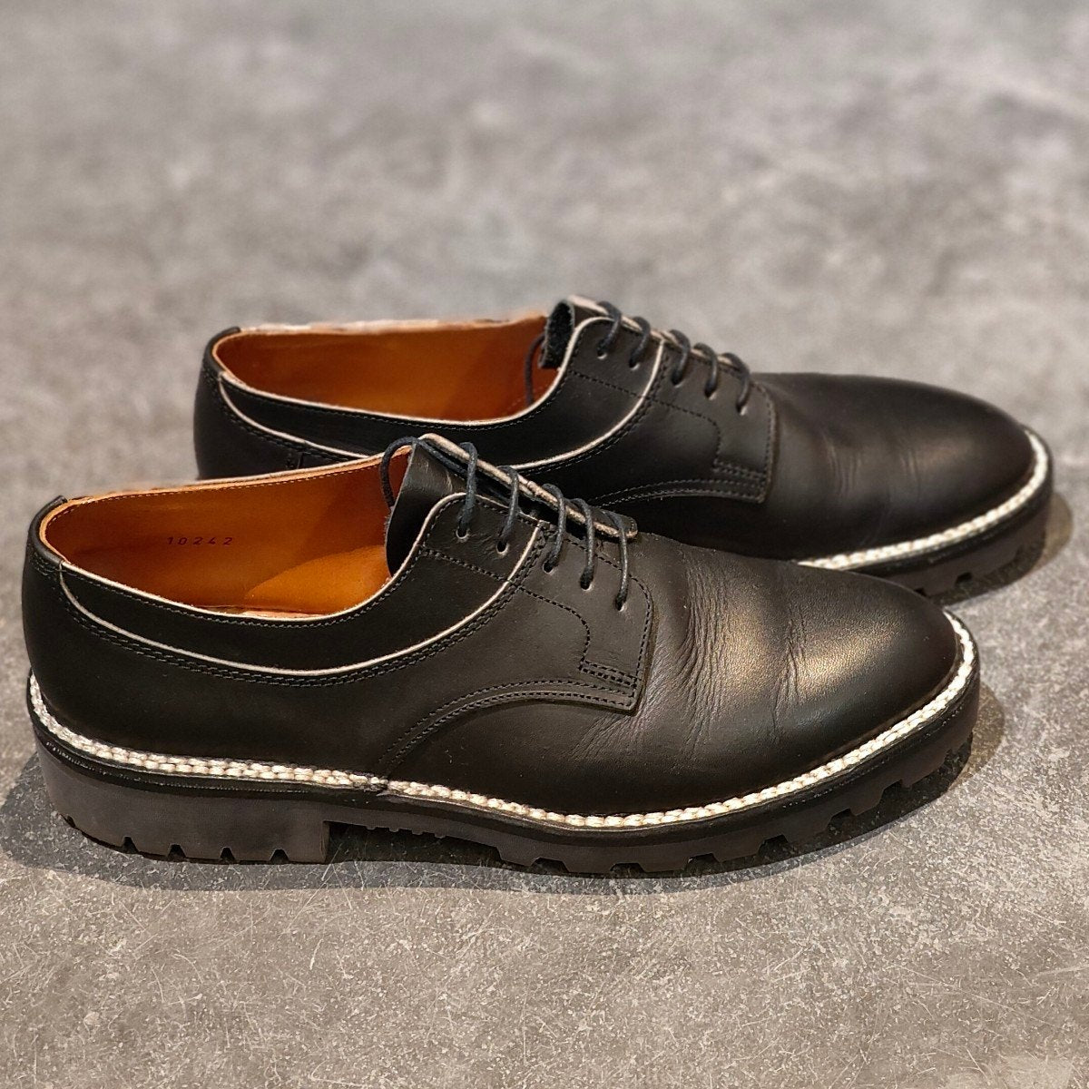 使用数回【BONTEMPS】ボンタン プレーントゥ オイルドカーフレザーブラック サイズ42 参考定価定価￥64,900-