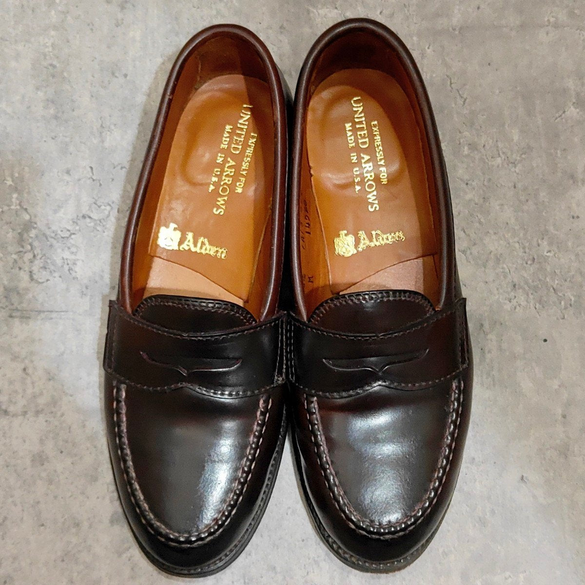 極美品【ALDEN】オールデン 14528 ペニーローファー コードバン ダークバーガンディ レディース サイズUS6.5 バンラスト想定