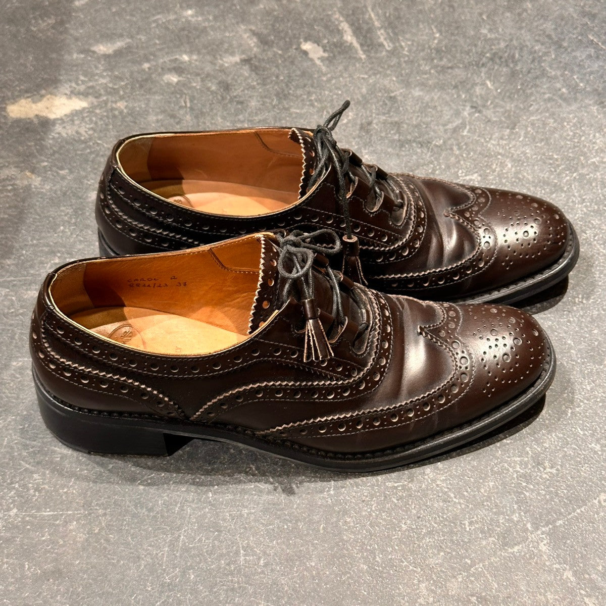 極美品【church's】チャーチ キャロル ウィングチップ ポリッシュドバインダーカーフ ブラウン サイズ 37