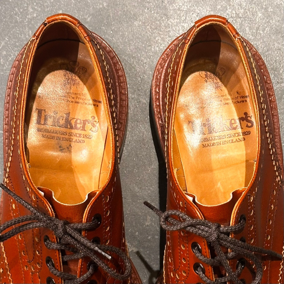 極美品【Tricker's】トリッカーズ バートン ウイングチップ カーフ