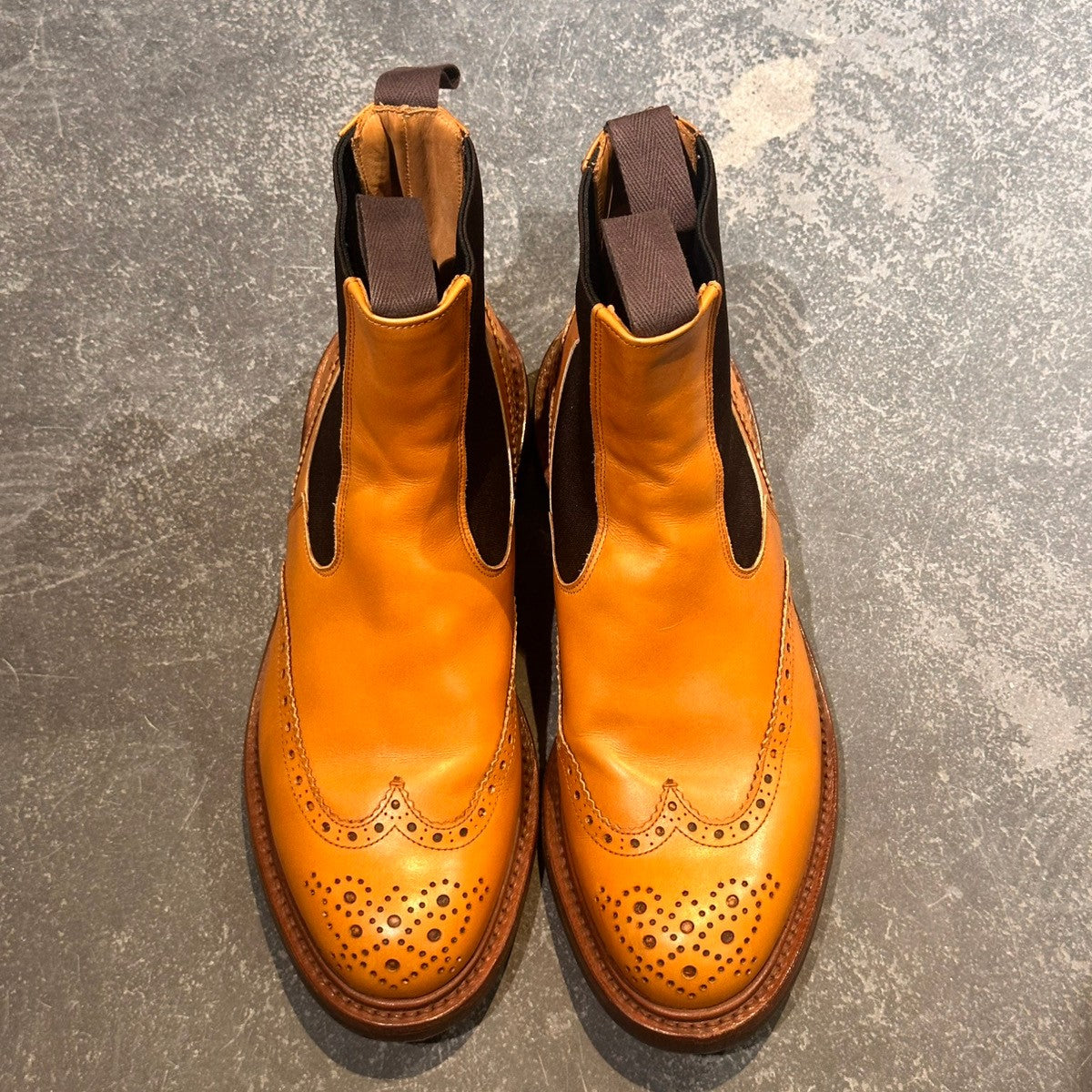 【Tricker's】トリッカーズ ヘンリー サイドゴアブーツ ウイングチップ カーフ エイコンアンティーク サイズUK8.5
