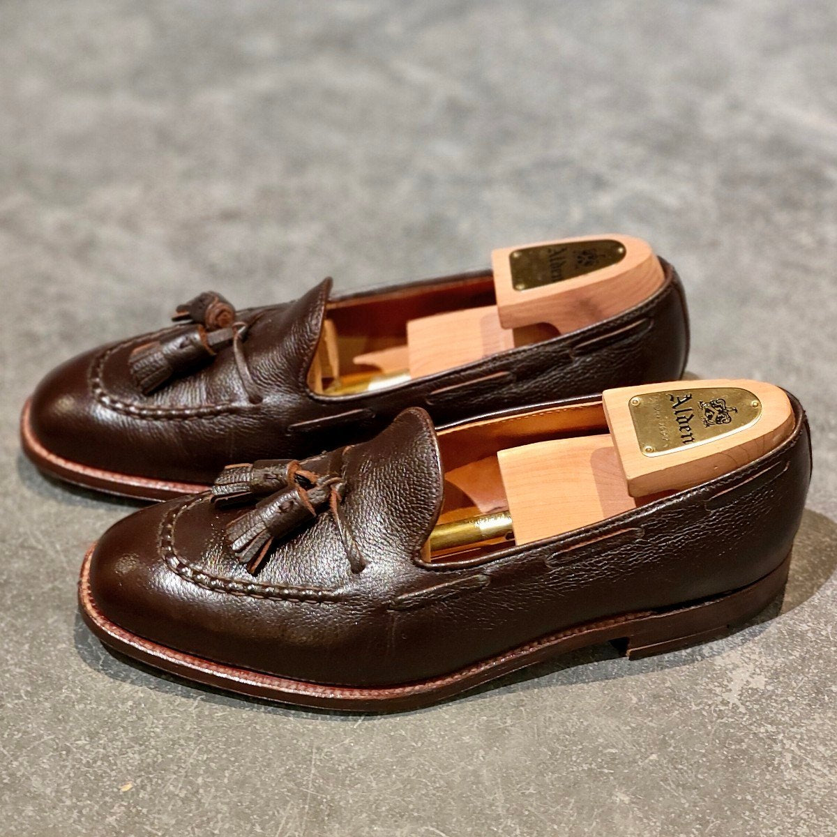 希少 極美品 【ALDEN】オールデン N1110  タッセルローファー コードバン レジーナグレインカーフ ダークブラウン サイズUS9D プラザラスト