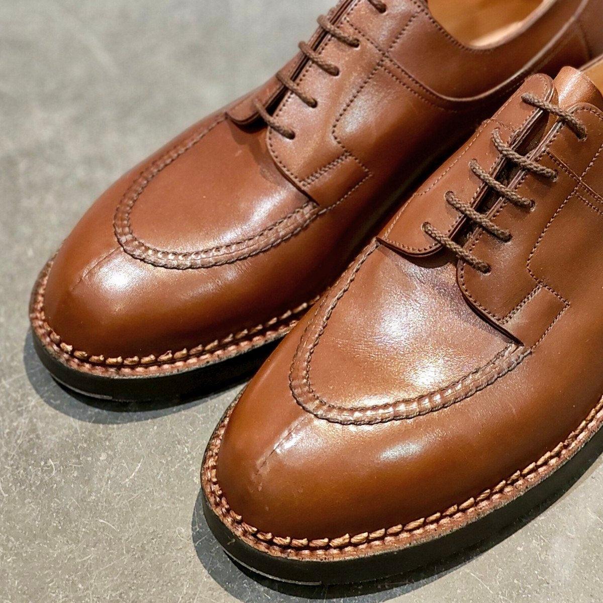 使用数回【J.M.WESTON】ジェイエムウエストン 677 ハントダービー Uチップ ロシアンカーフ タンブラウン サイズ UK7.5D 32ラスト 参考定価¥495,000-