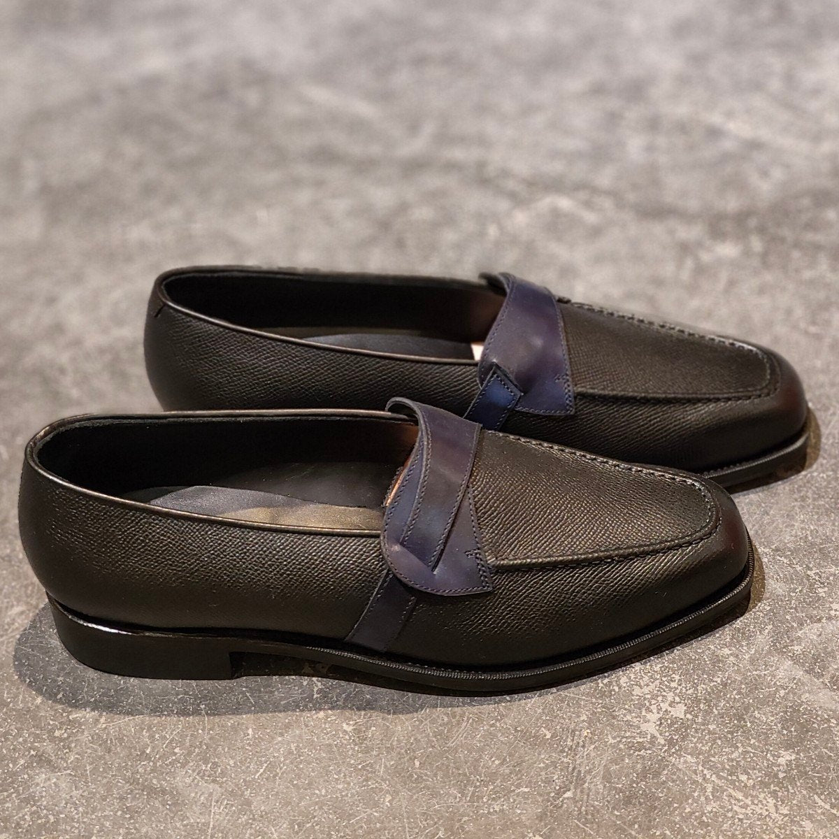 新品未使用【ORIENTAL】オリエンタル 8500 バタフライローファー グレインレザーカーフコンビ ブラックブルー サイズ US7.5