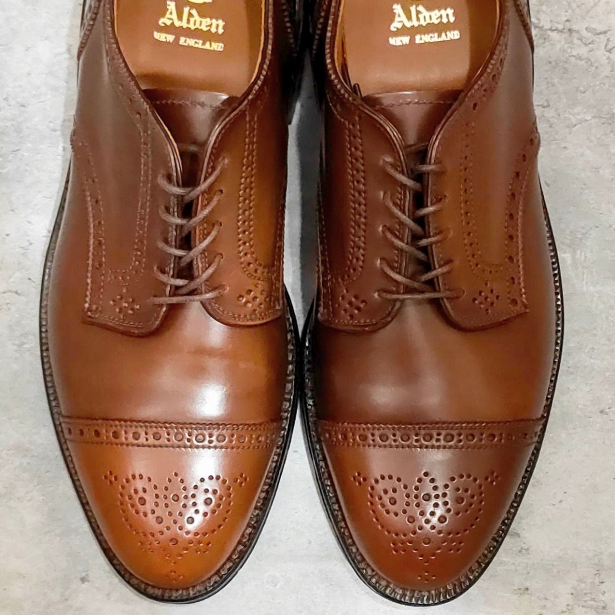 希少 未使用【ALDEN】オールデン 2435 セミブローグダービー ラベロコードバン想定 ブラウン サイズUS8E アバディーンラスト想定
