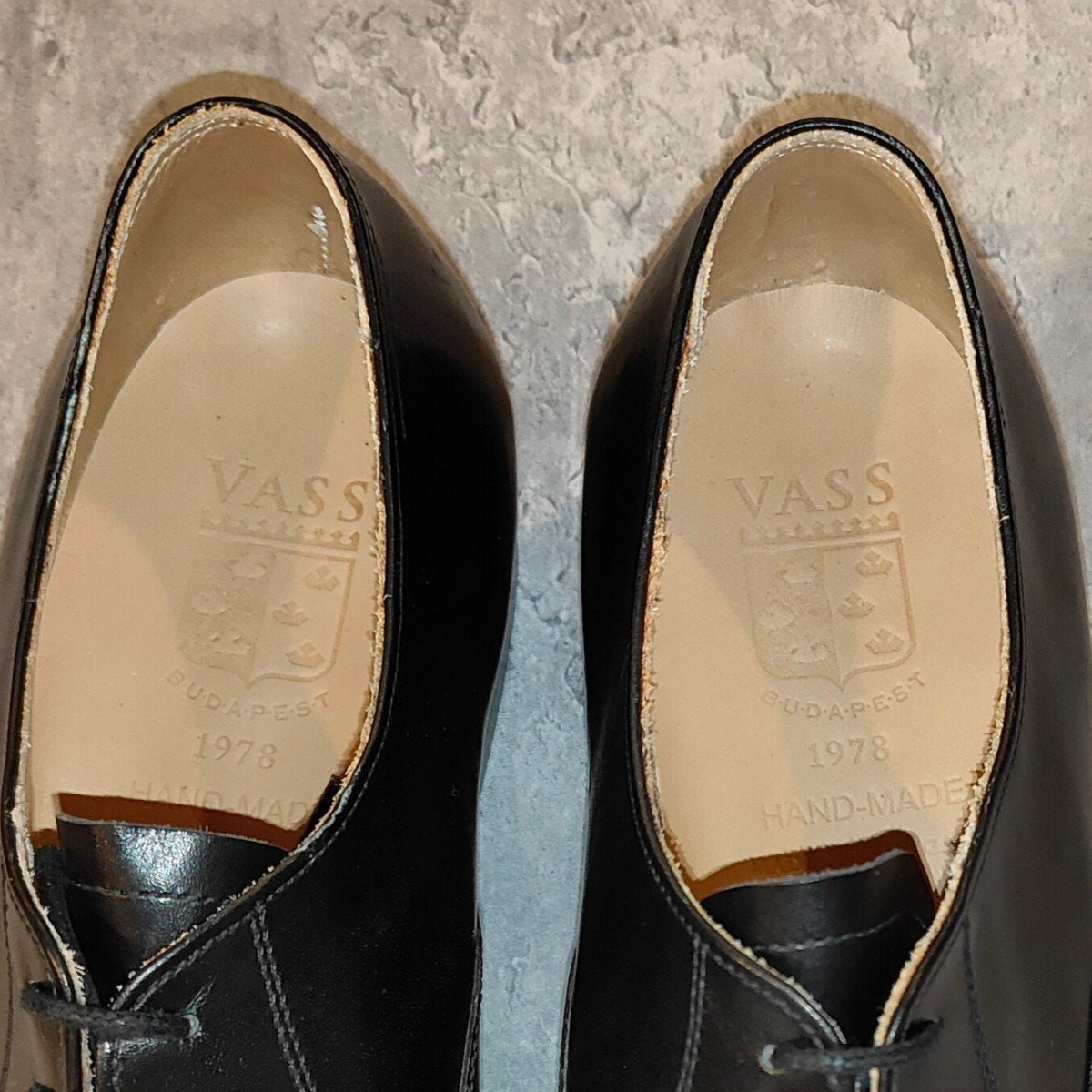 未使用品【VASS】ヴァーシュ  ストレートチップ カーフ ハンガリー製 ブラック サイズ41.5
