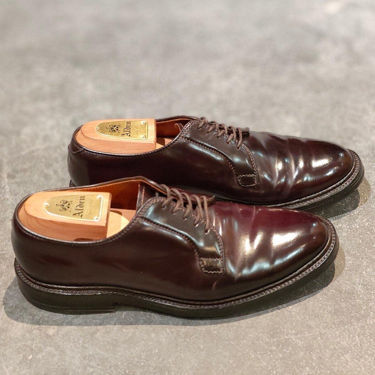 極美品 【ALDEN】オールデン 990 プレーントゥ コードバン ダークバーガンディ サイズUS7.5E バリーラストラスト 参考定価 ￥220,000-
