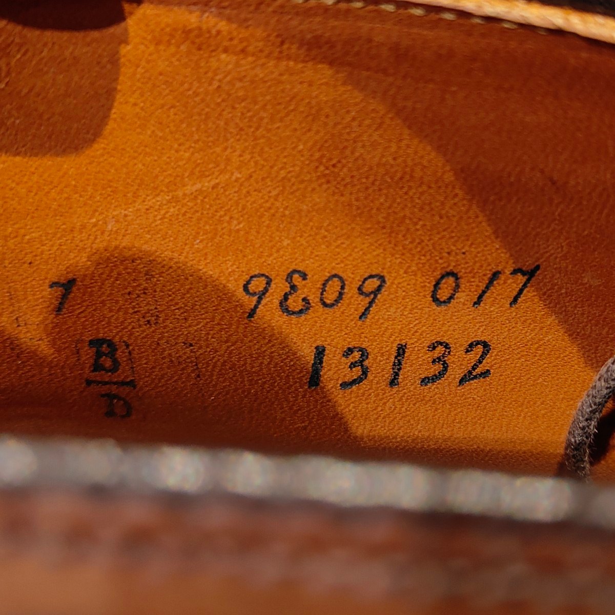 希少 試着程度【ALDEN】オールデン WINE LABEL for SHIPS別注 13132 チャッカブーツ コードバン シガー サイズ US7D バリーラスト