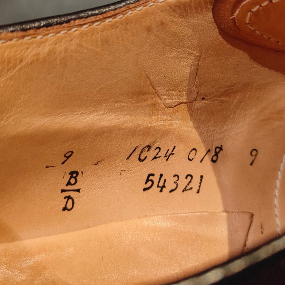 使用数回【ALDEN】オールデン バーニーズニューヨーク別注 54321 Vチップ コードバン ダークバーガンディ US9D モディファイドラスト 参考定価￥234,300-