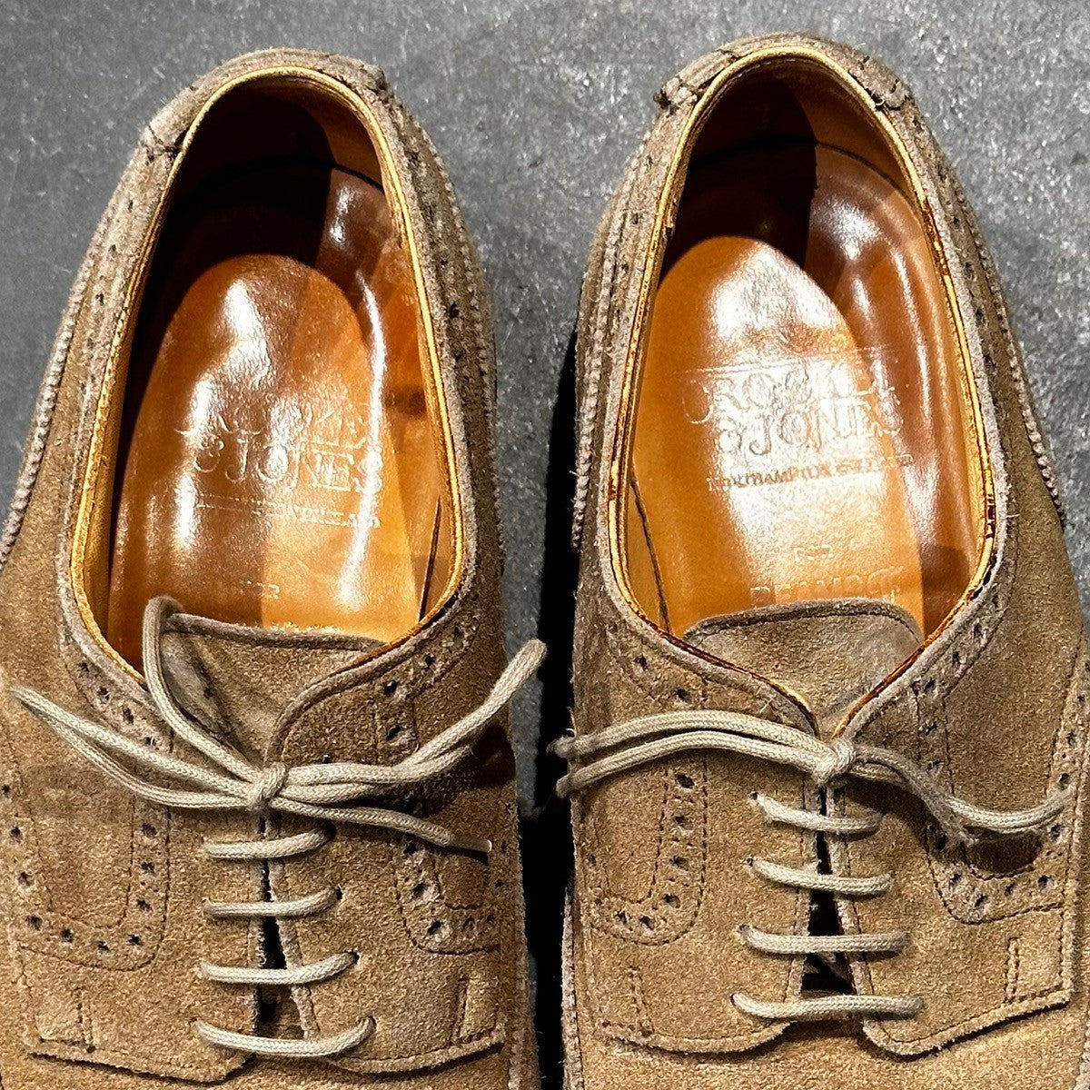 【CROCKETT&JONES】クロケット＆ジョーンズ タイン ウイングチップ スエード ベージュ サイズUK6E 200ラスト