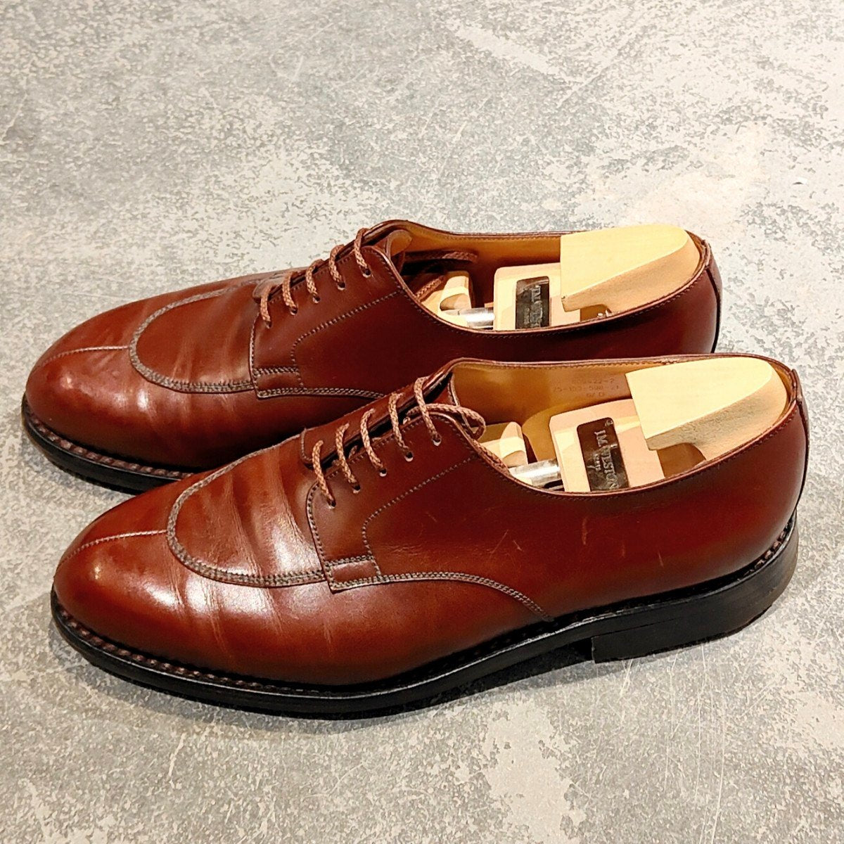 希少 【J.M.WESTON】ジェイエムウエストン 598 ハーフハント スプリットトゥダービー Uチップ ボックスカーフ レッドエトラスコ サイズ UK6.5D 25ラスト 参考定価￥187,000-