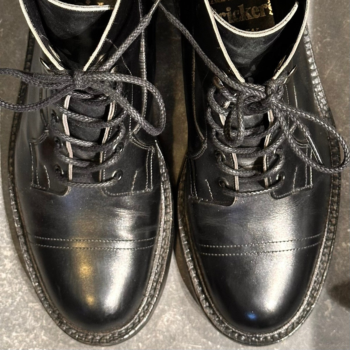【Tricker’s】トリッカーズ イミテーションキャップブーツ カーフ ブラック サイズUK8.5