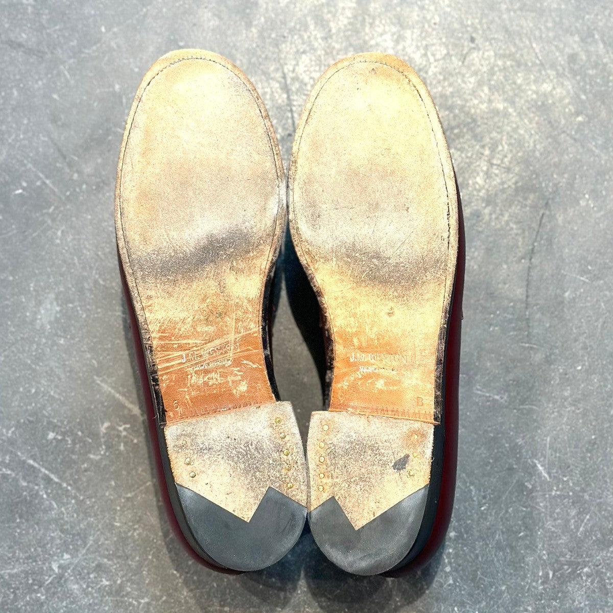 極美品【J.M.WESTON】ジェイエムウエストン シグネチャーローファー 180 ボックスカーフ トゥカンバーガンディ サイズ 6B 41ラスト