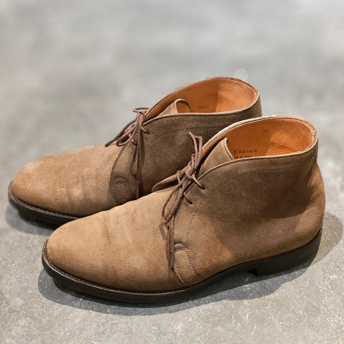 希少【JOHN LOBB】ジョンロブ クラスナ PARISロゴ チャッカブーツ スエード ブラウン サイズUK5E