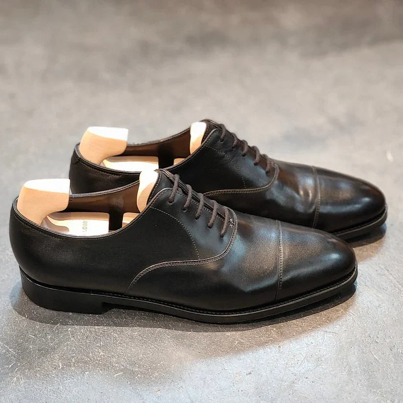 使用数回 【JOHN LOBB】ジョンロブ シティ2 ストレートチップ カーフ ブラック サイズUK6.5E 7000ラスト参考定価￥228,800-