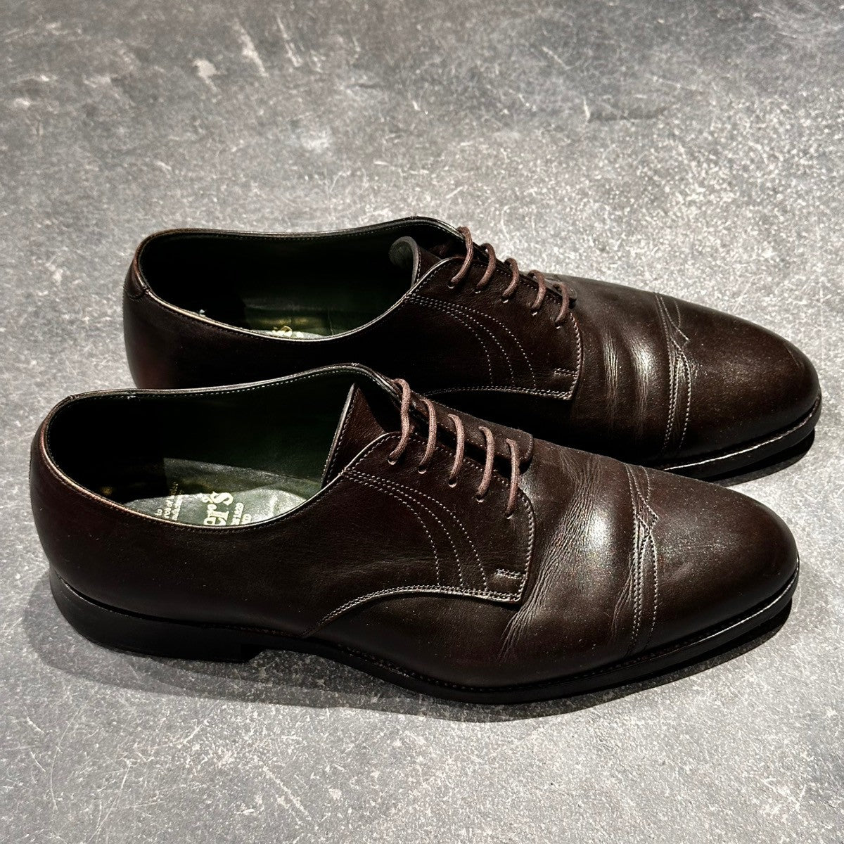 【Tricker’s】トリッカーズ M7640 ストレートチップ 外羽根 カーフ ブラウン サイズUK9.5