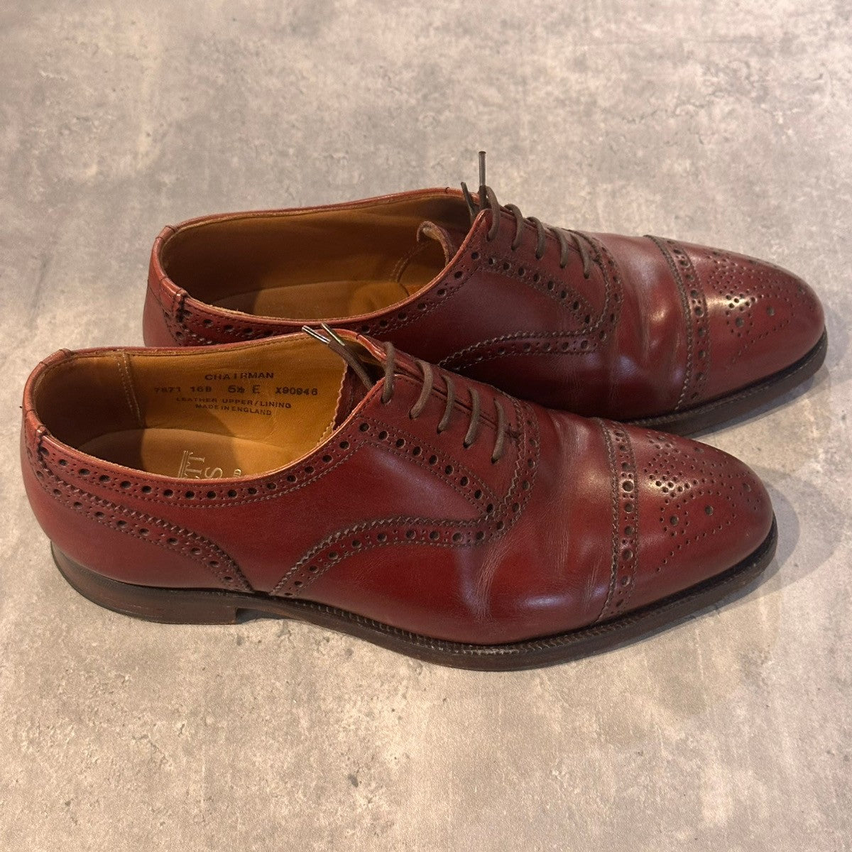 【CROCKETT&JONES】クロケット＆ジョーンズ チェアマン セミブローグ カーフ バーガンディ サイズUK5.5E 236ラスト