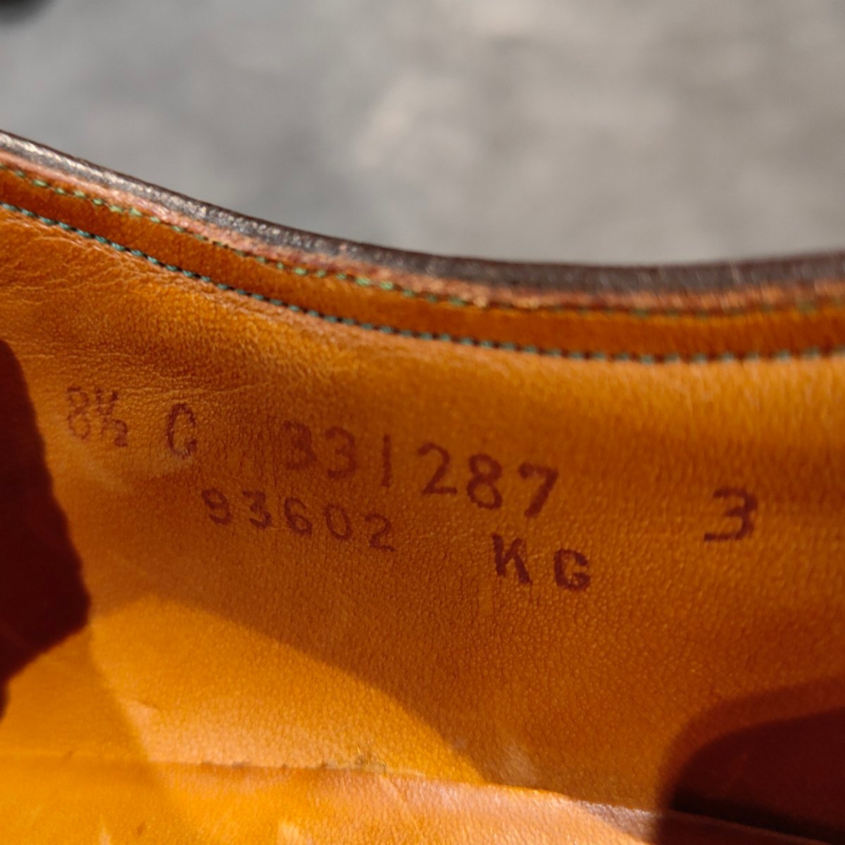 希少【FLORSHEIM】フローシャイム ケンムーア 筆記体ロゴ 緑枠 ウイングチップ グレインレザー ブラウン サイズ US8.5C