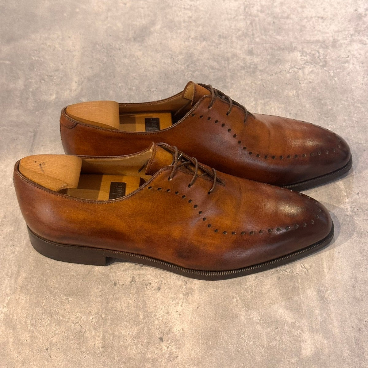 【BERLUTI】ベルルッティ 1402 アレッサンドロ ホールカット パティーヌ カーフ ブラウン サイズUK8