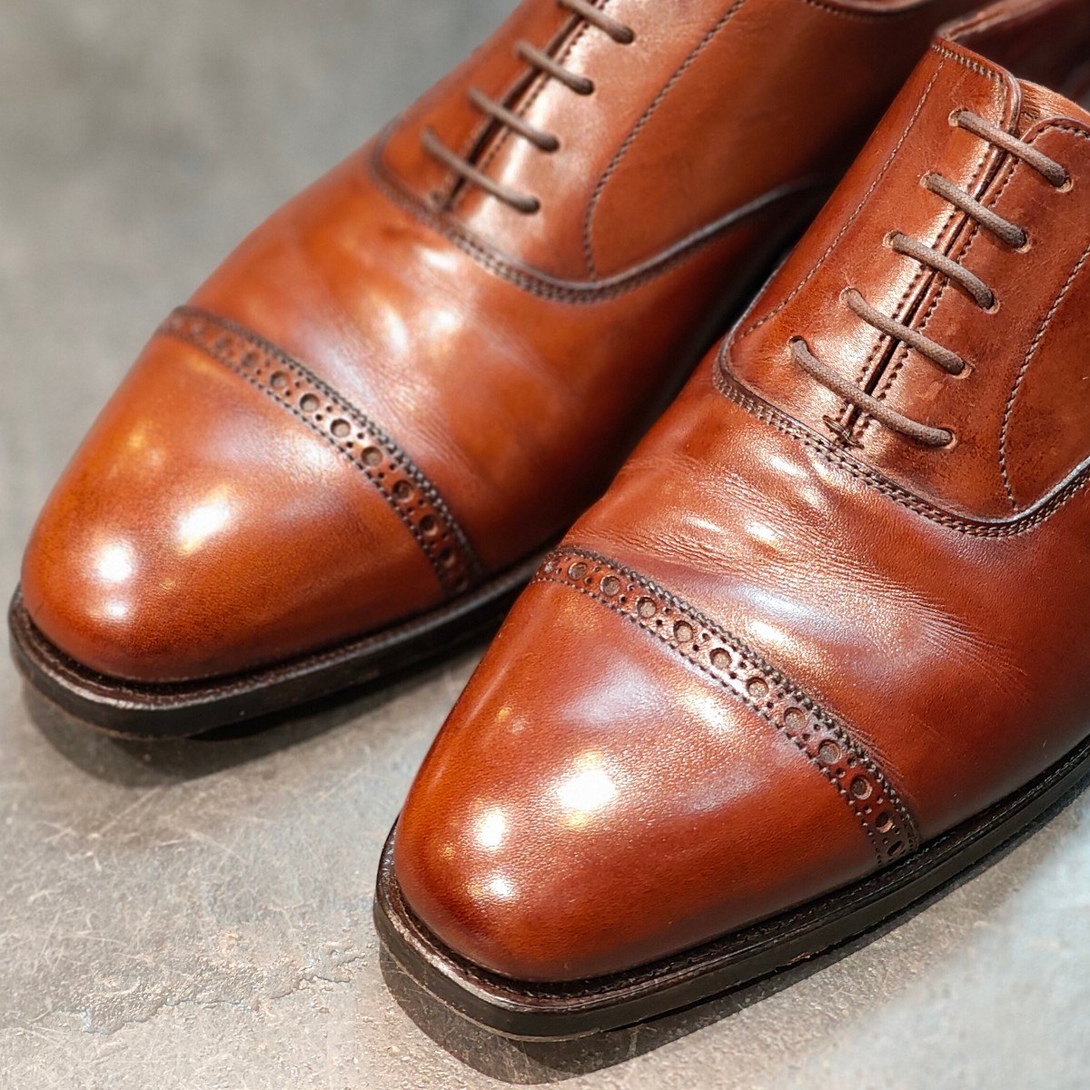 【CROCKETT&JONES】クロケット&ジョーンズ ハンドグレード コレクション BELGRAVE パンチドキャップトゥ カーフ ブラウン サイズ  UK5.5E 337ラスト