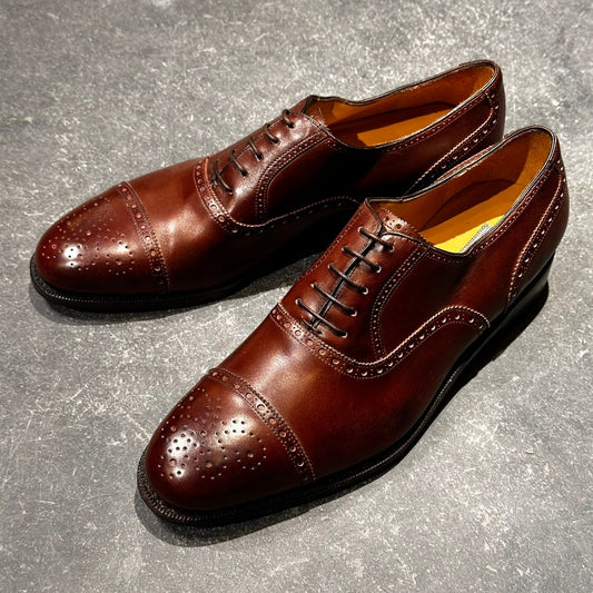 未使用品【Salvatore Ferragamo】サルヴァトーレ フェラガモ 3828 セミブローグ カーフ ブラウン サイズUK8.5E