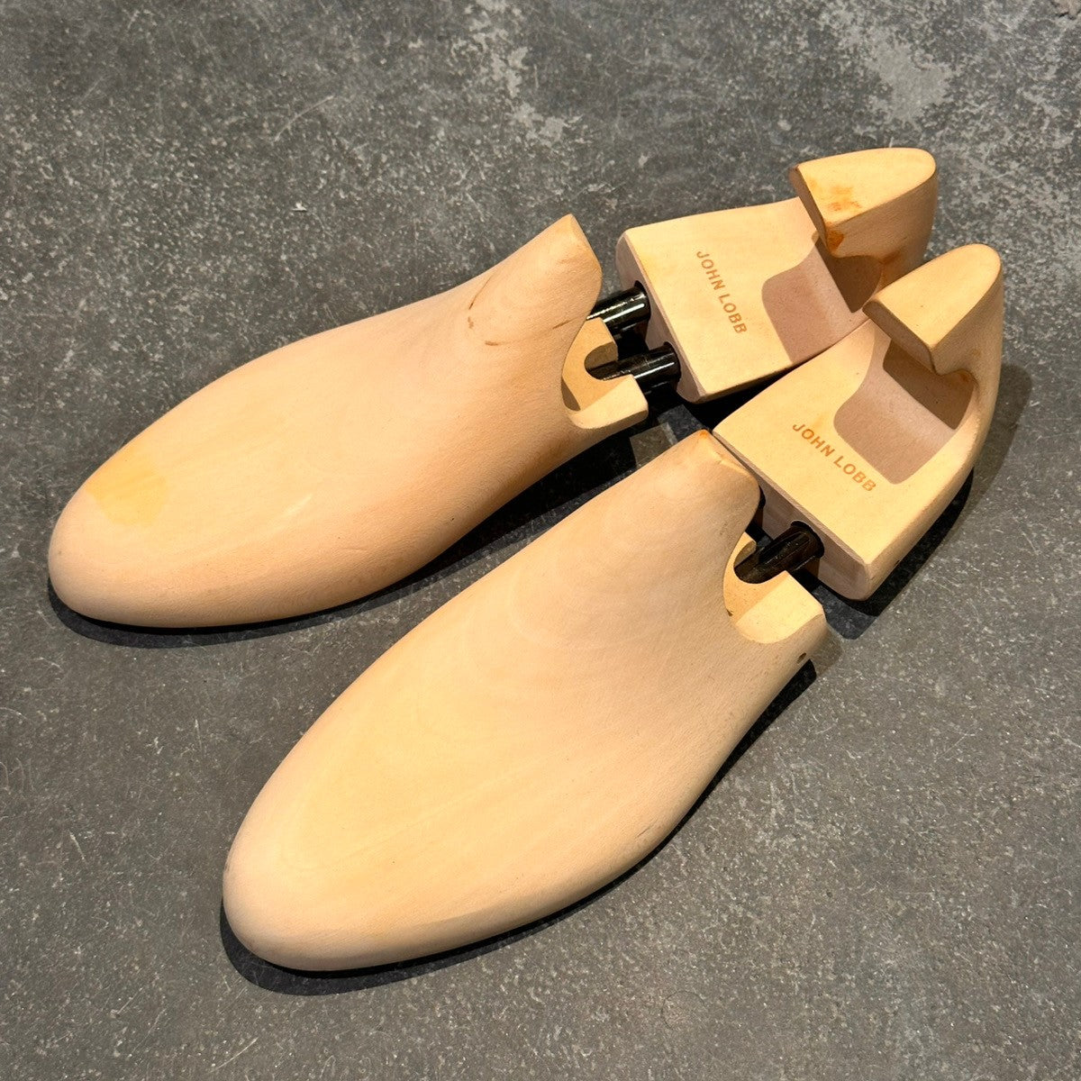 美品【JOHN LOBB】ジョンロブ フィリップ2 Philip II パンチドキャップ