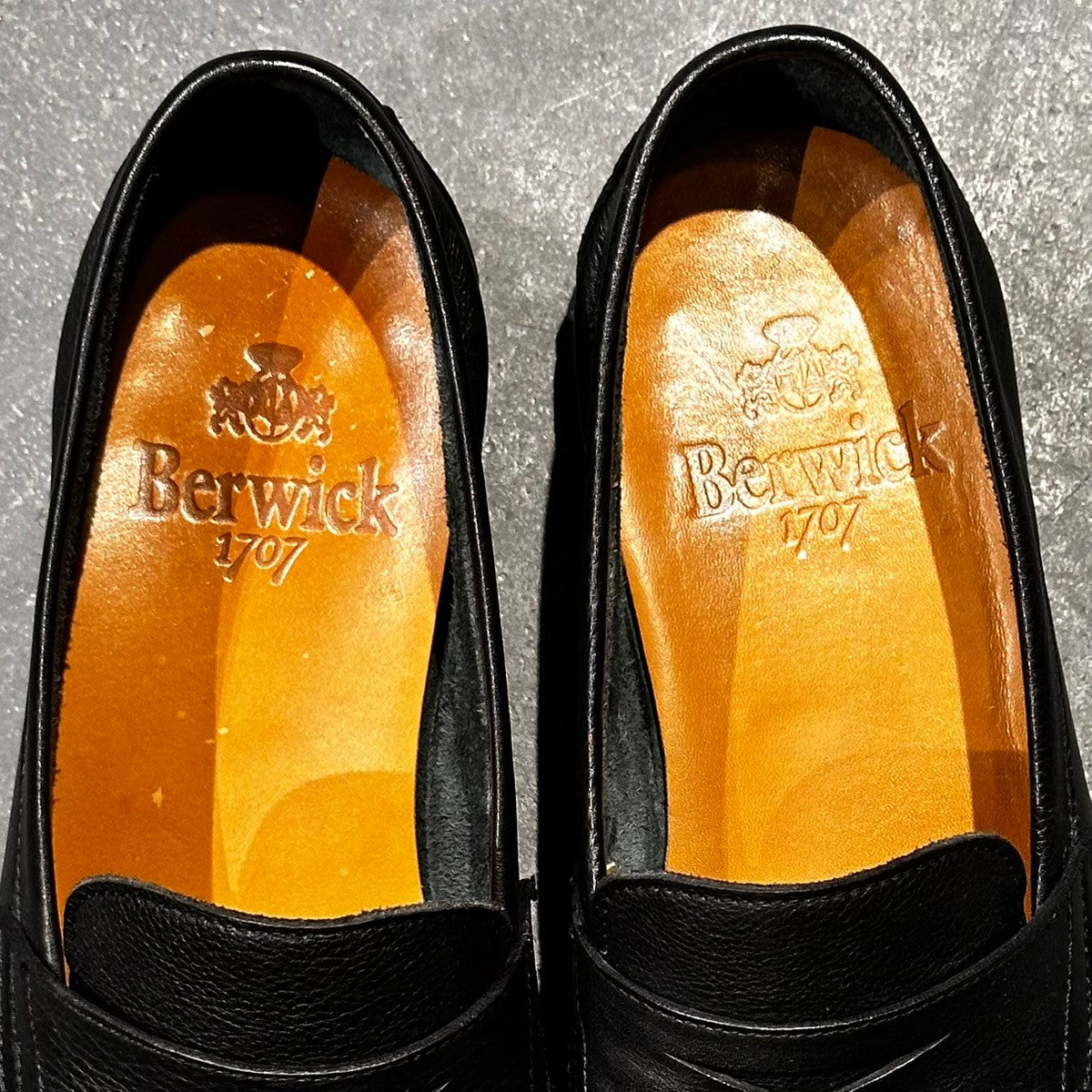 【Berwick】バーウィック 5105 ローファー グレインレザー ブラック サイズ24.5