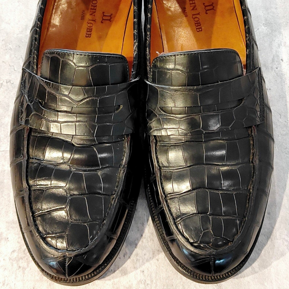 希少 美品 【JOHN LOBB】ジョンロブ キャンパス想定 PARISロゴ ローファー アリゲーター ブラック サイズ UK8E