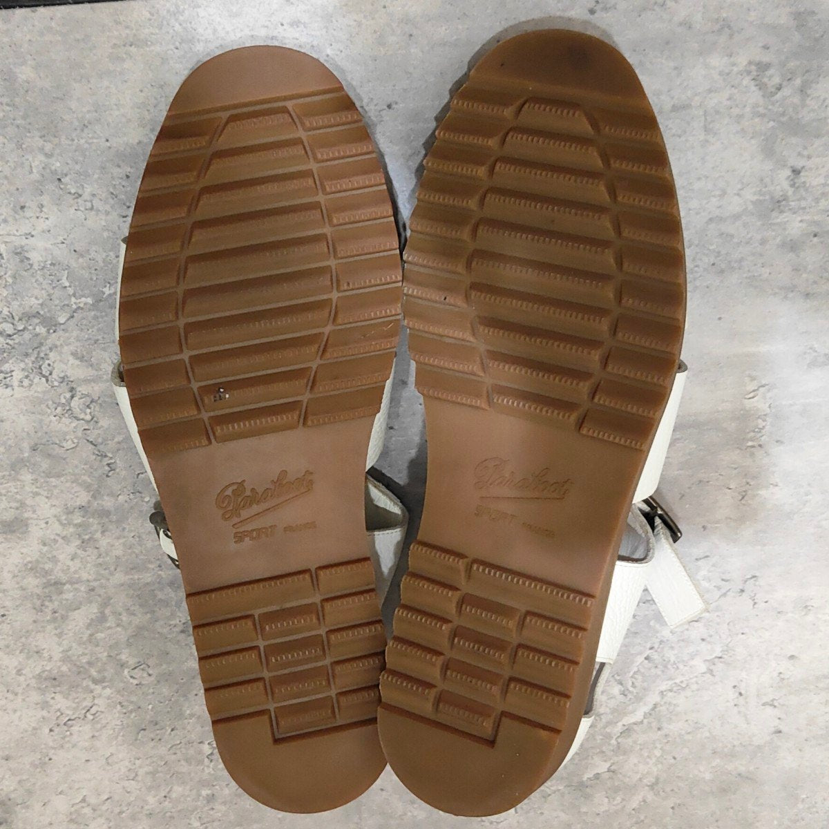 美品【Paraboot】パラブーツ パシフィック グルカサンダル グレインレザー ホワイト サイズ42