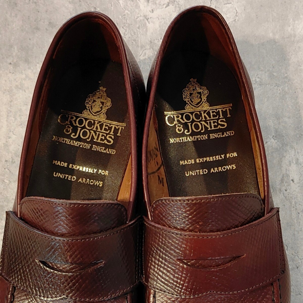 希少 試着程度【Crockett&Jones】クロケット&ジョーンズ  ハーバード2 コインローファー ハッチグレインコードバン バーガンディ サイズUK6E 376ラスト