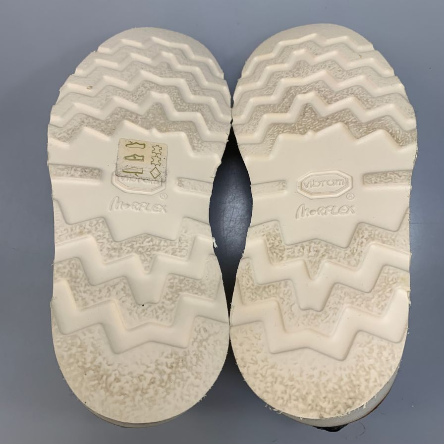 【オンライン限定】【Tricker's】トリッカーズ レザーブーツ M5833 ビブラムソール ウィングチップ メンズ サイズ 8 ブラック