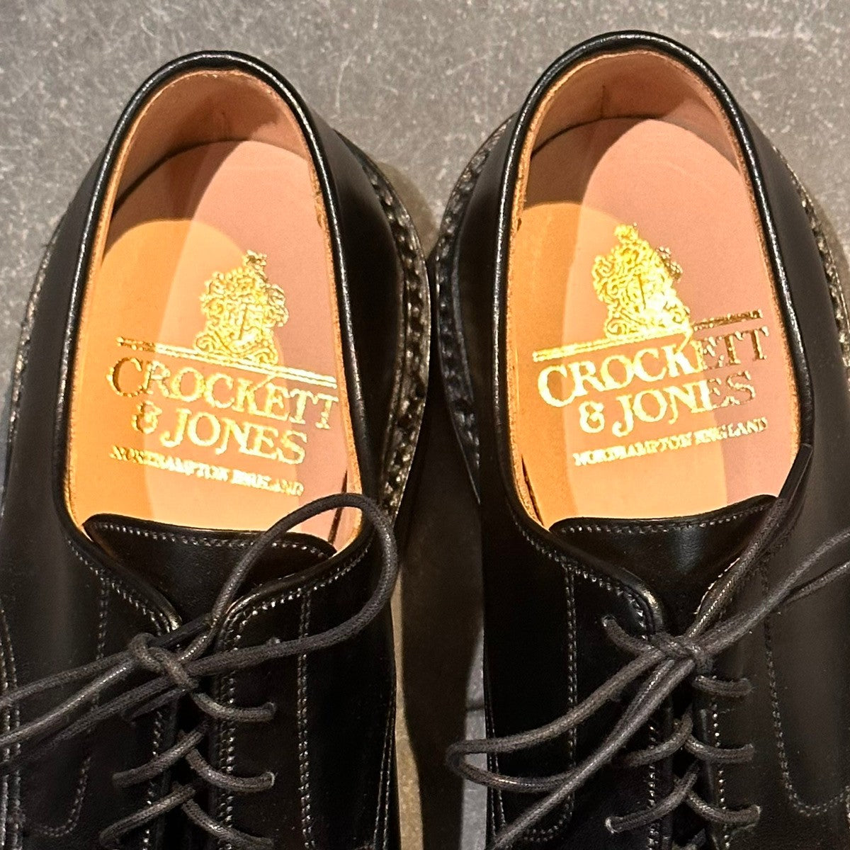 試着程度極美品【CROCKETT&JONES】クロケット＆ジョーンズ セッジムーア3 プレーントゥ カーフ ブラック サイズUK5E 378ラスト