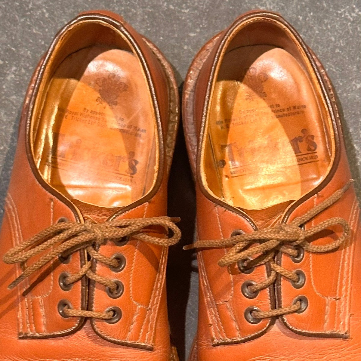 【Tricker’s】トリッカーズ ダニエル M7278 プレーントゥ カーフ ブラウン サイズUK7.5