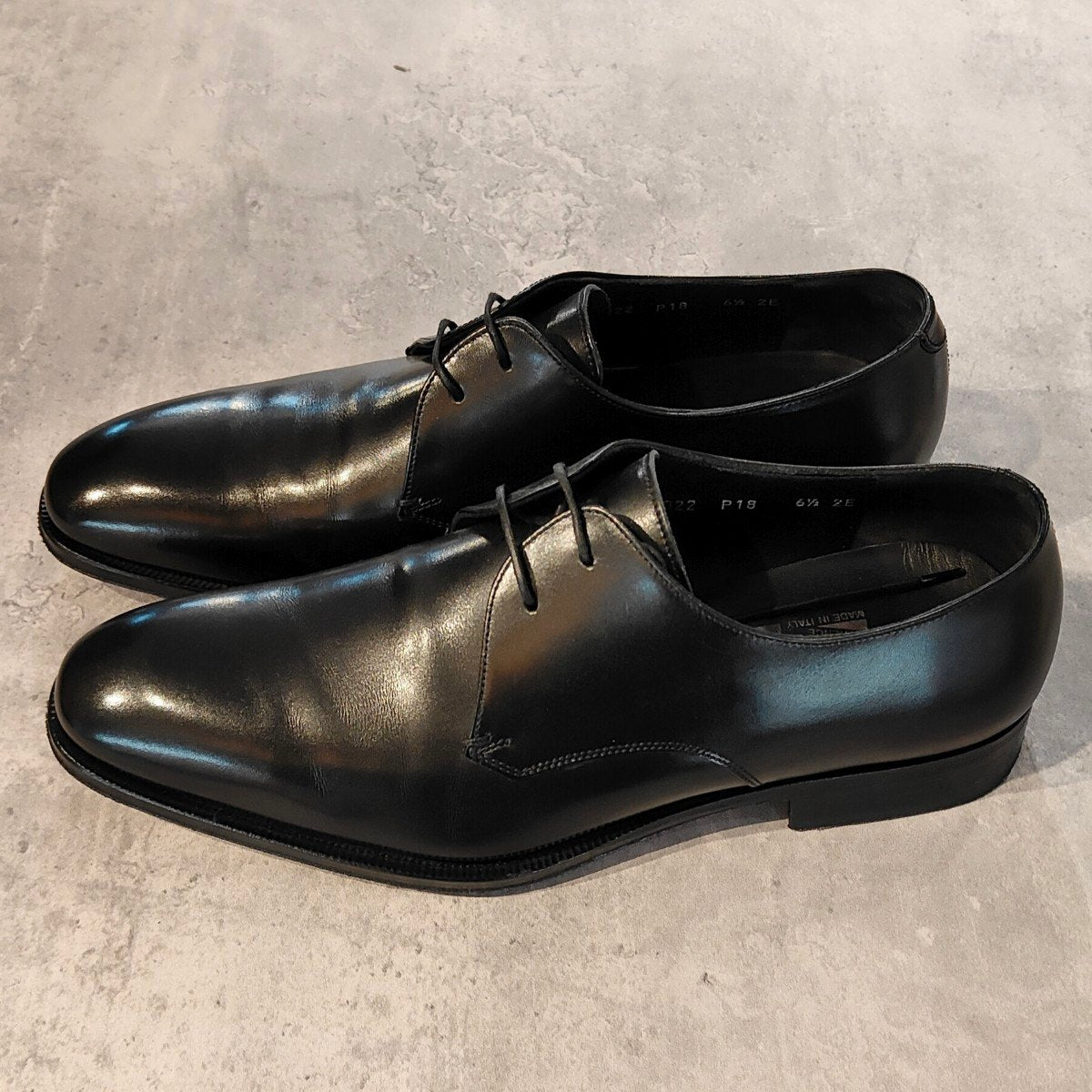 極美品【Salvatore Ferragamo】サルヴァトーレフェラガモ 48022 プレーントゥ カーフ ブラック サイズUK6.5EE