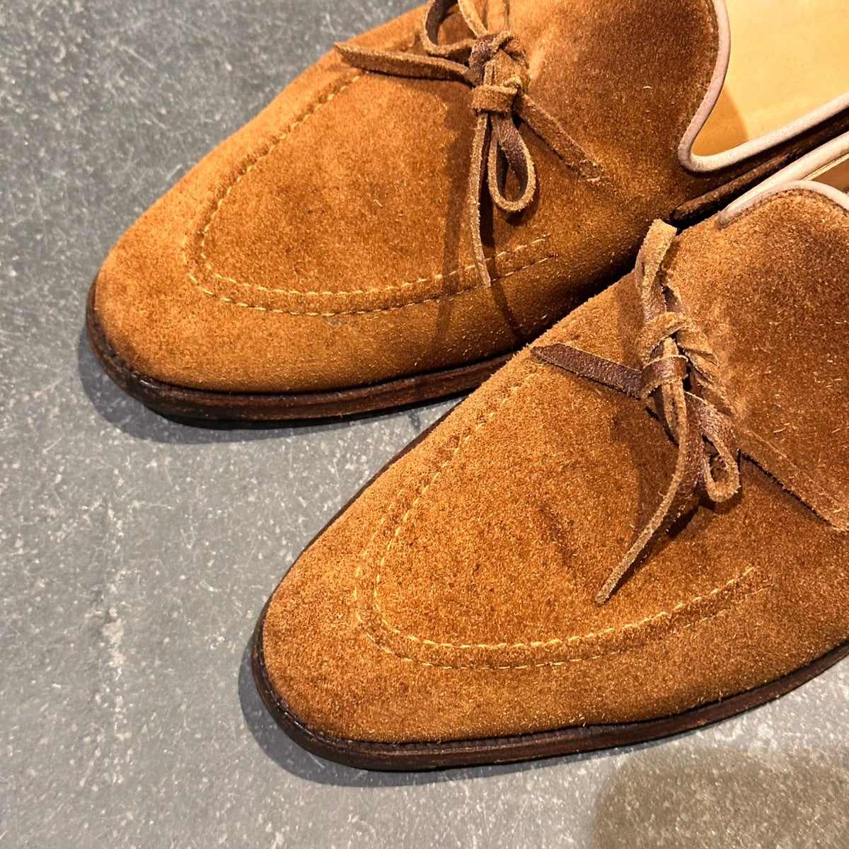 【CROCKETT&JONES】クロケット&ジョーンズ ウェンドーバー タッセルローファー スエード ブラウン サイズUK7E 375ラスト