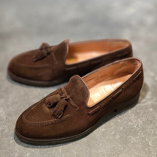 使用数回【CROCKETT&JONES】クロケット&ジョーンズ キャベンディッシュ3 タッセルローファー スエード ダークブラウン サイズ UK6.5E 375ラスト 参考定価￥132,000-