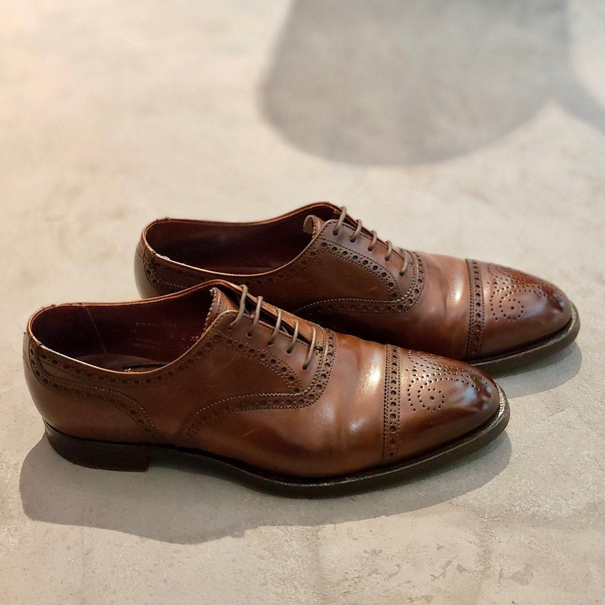 美品【CROCKETT&JONES】クロケット&ジョーンズ コベントリー セミブローグ バーニッシュカーフ ブラウン サイズUk6E 341ラスト