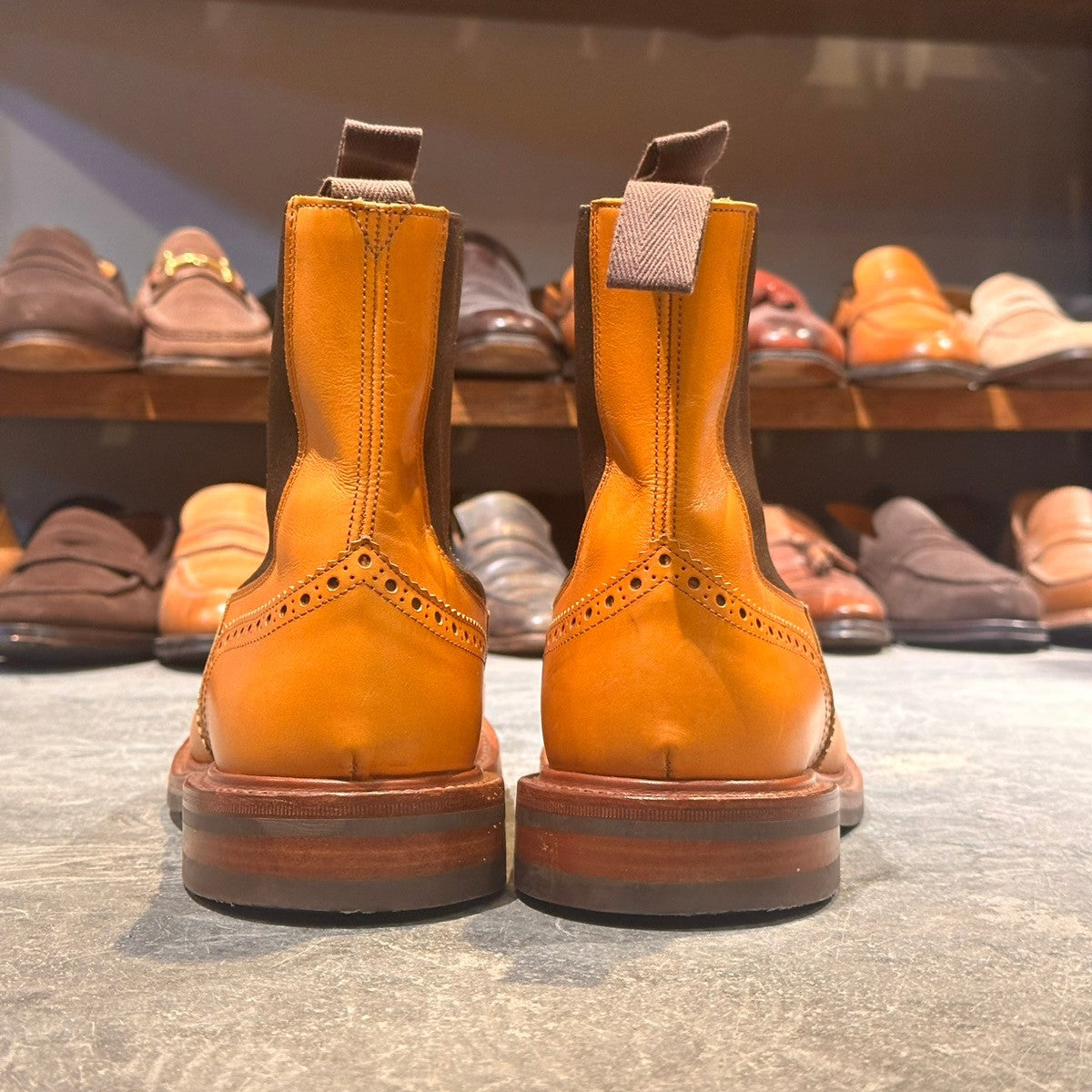 Tricker's】トリッカーズ ヘンリー サイドゴアブーツ ウイングチップ