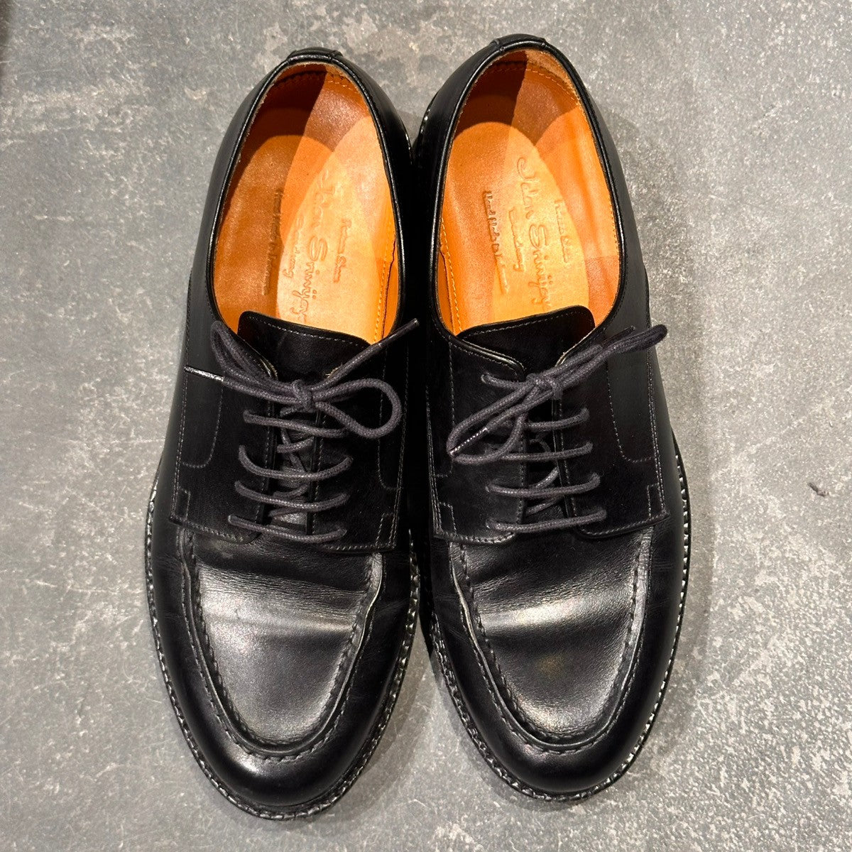 【極美品】ジャランスリワヤ 99030 Uチップ 8 1/2 純正シューツリー付 カジュアルシューズ | 99030 Ruffle / BLACK CALF (DAINITE SOLE