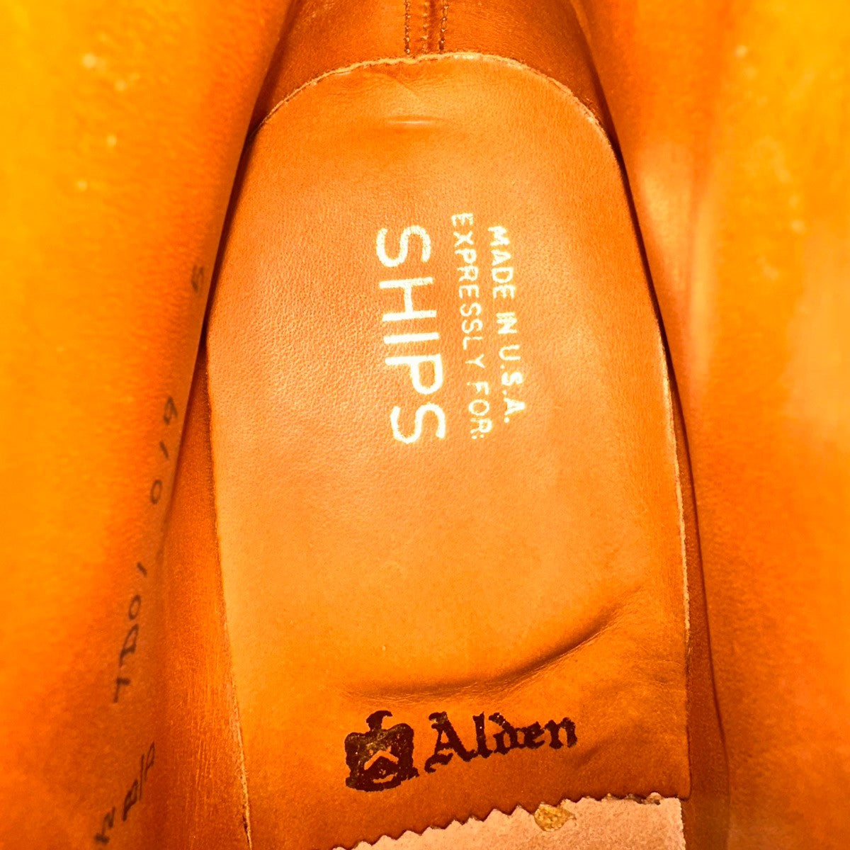 試着程度極美品【ALDEN】オールデン 1339 SHIPS別注 チャッカブーツ コードバン ダークバーガンディ サイズUS6.5D バリーラスト