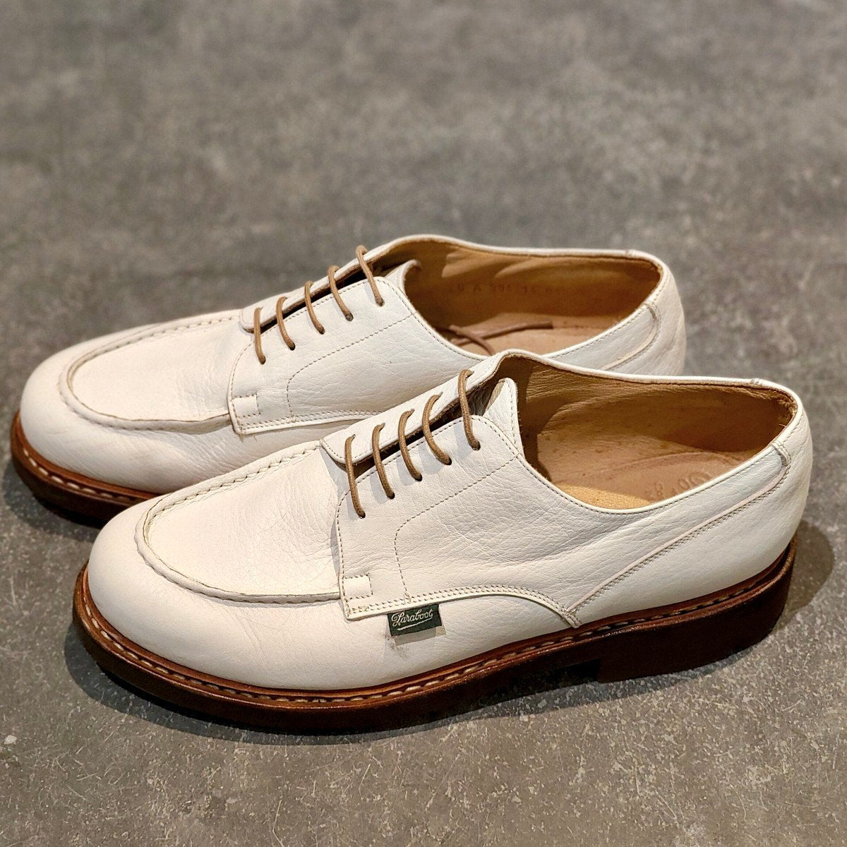 美品【Paraboot】パラブーツ シャンボード Uチップ グレインレザー ホワイト サイズ UK8A 参考定価￥99,000-