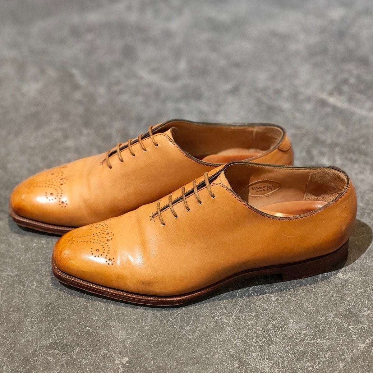 限定価格　UK9 27.5㎝　エドワードグリーン　ホールカット UK9 27.5㎝ エドワードグリーン ホールカット - メルカリ