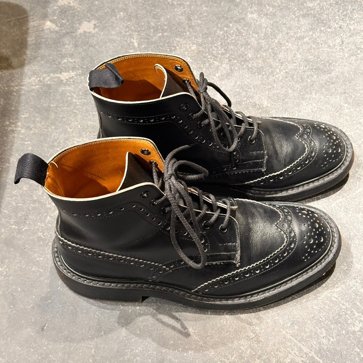 【Tricker`s】トリッカーズ M2508 カントリーブーツ モールトン ウイングチップ カーフ ブラック サイズUK6.5