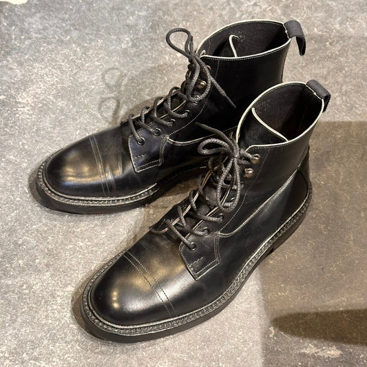 【Tricker’s】トリッカーズ イミテーションキャップブーツ カーフ ブラック サイズUK8.5