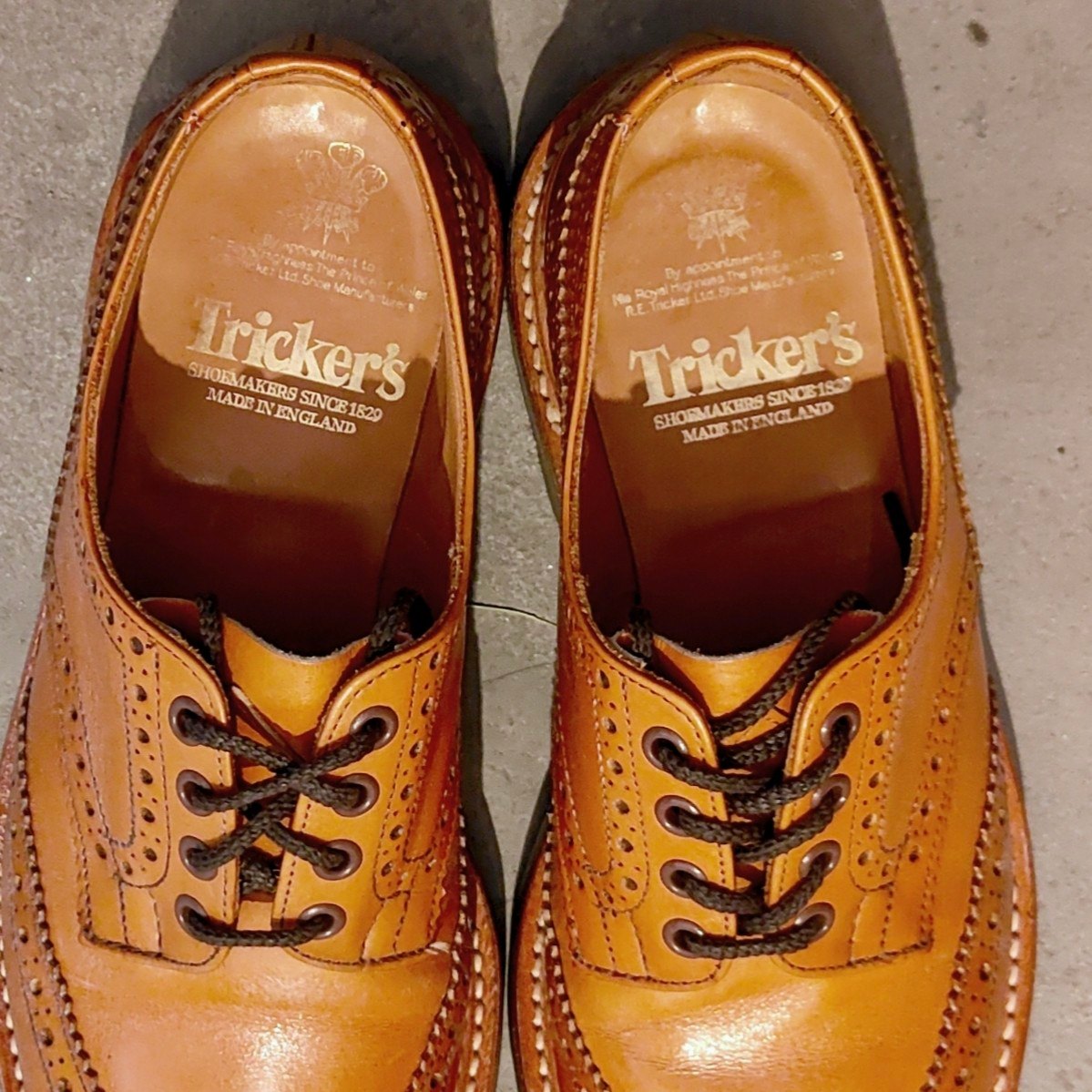 美品【Tricker's】トリッカーズ バートン M5633 エイコンアンティーク サイズ UK7.5 参考定価￥132,000-