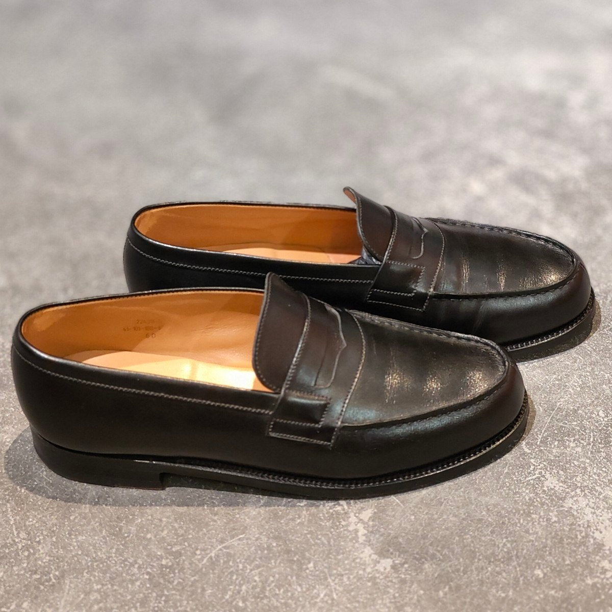 使用数回【J.M.WESTON】ジェイエムウエストン 180 シグニチャーローファー ボックスカーフ ブラック サイズ UK6D 41ラスト 参考定価￥165,000-