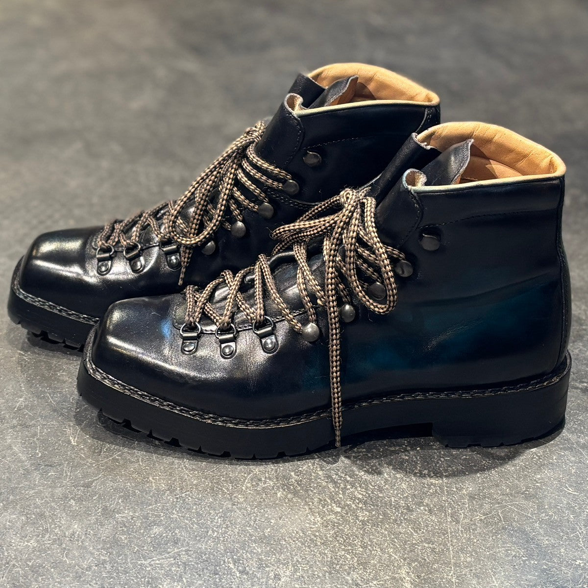 【F.LLI.Giacometti】フラテッリジャコメッティ マウンテンブーツ マルモラーダ  カーフ パティーヌ ブラック サイズ41
