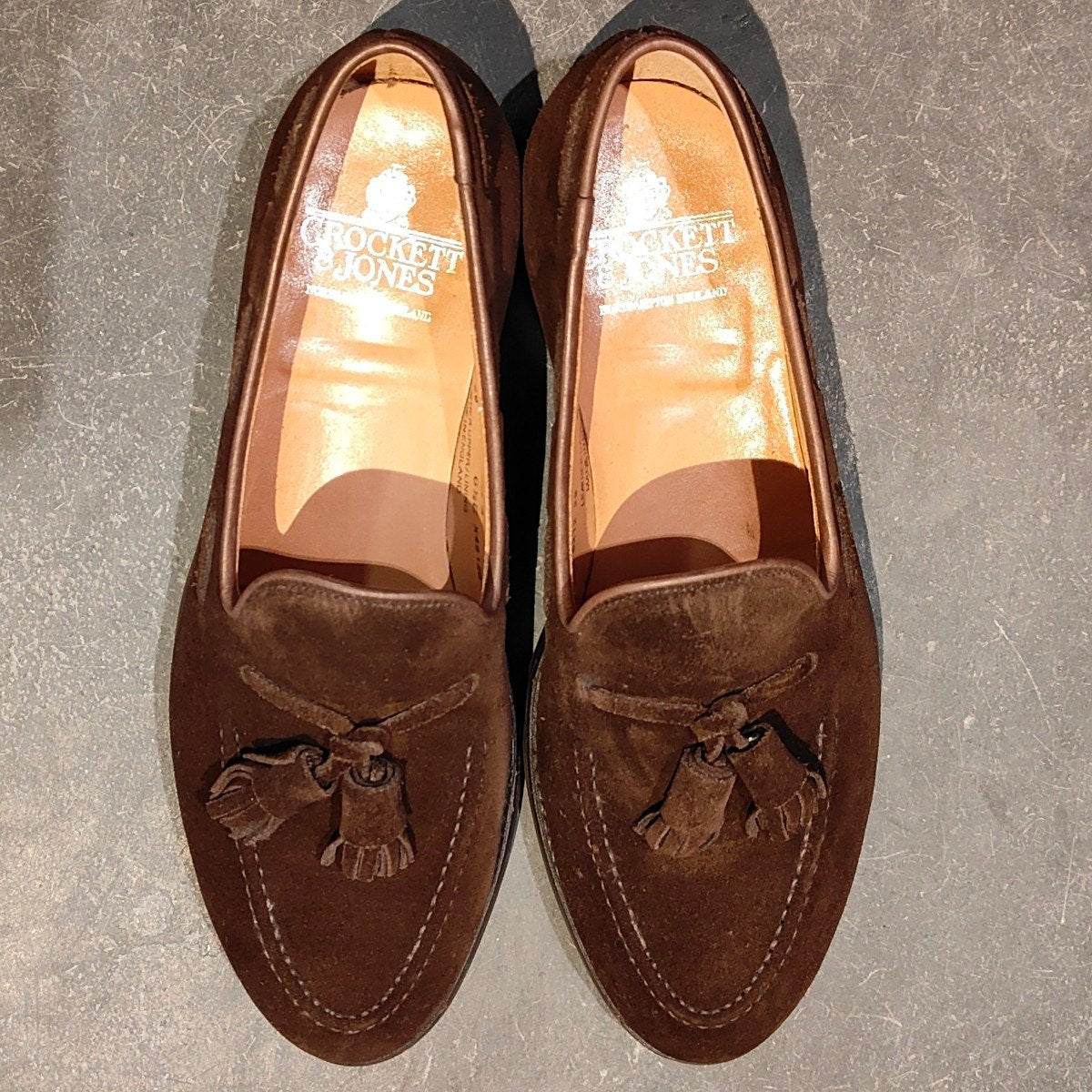 使用数回【CROCKETT&JONES】クロケット&ジョーンズ キャベンディッシュ3 タッセルローファー スエード ダークブラウン サイズ UK6.5E 375ラスト 参考定価￥132,000-